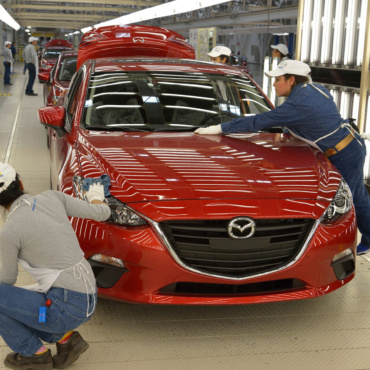 Mazda analiza su estrategia de inversión en México por posibles aranceles impuestos por Trump